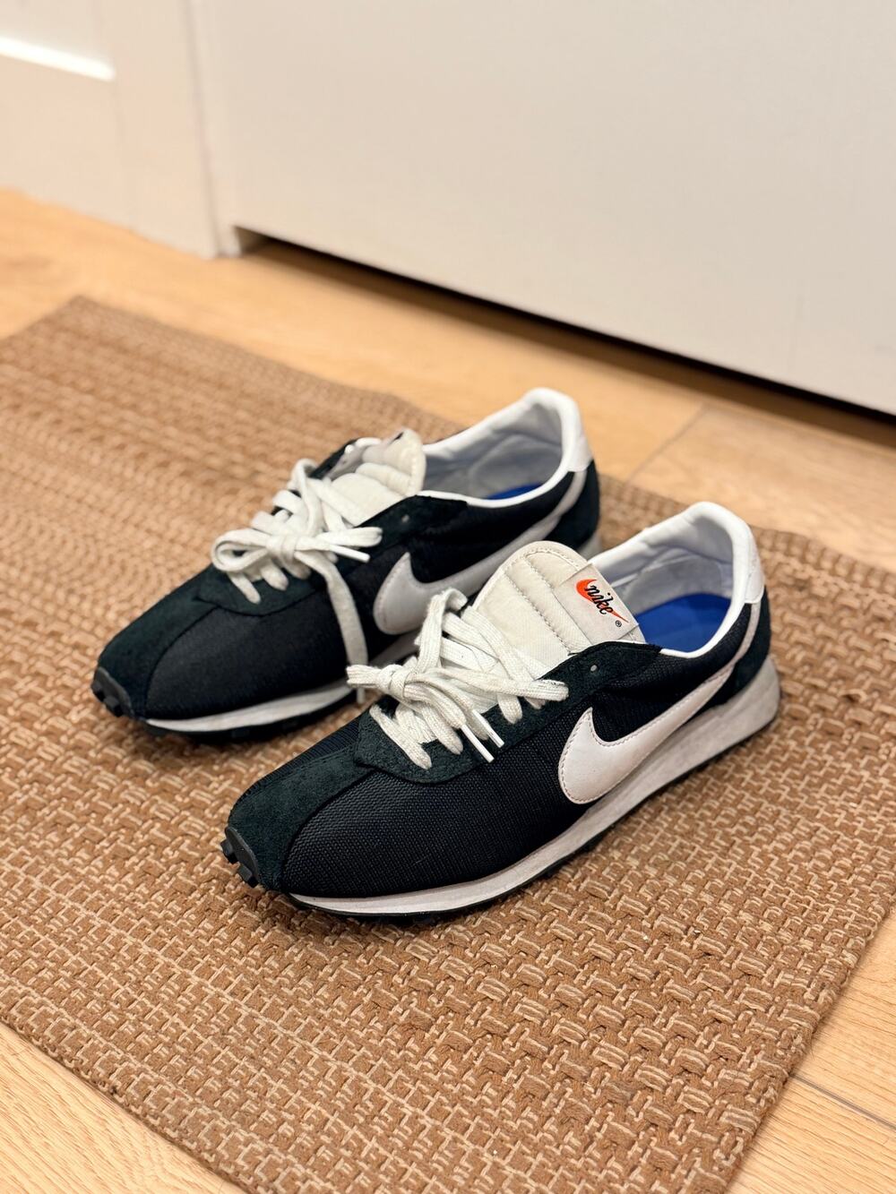 Nike Black and White Sneakers Size 11.5